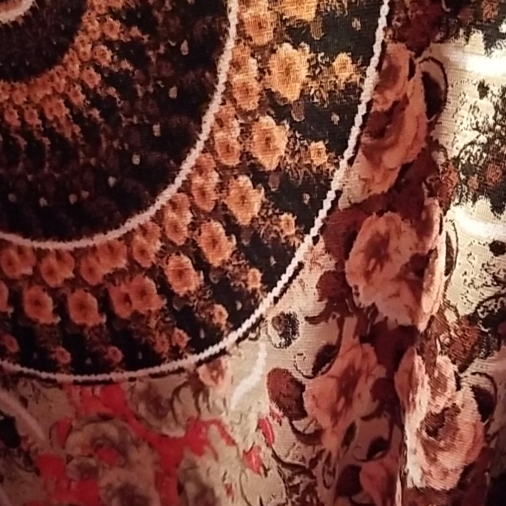 Plus Size Swing Dress with Pockets - Picture 5 of 5